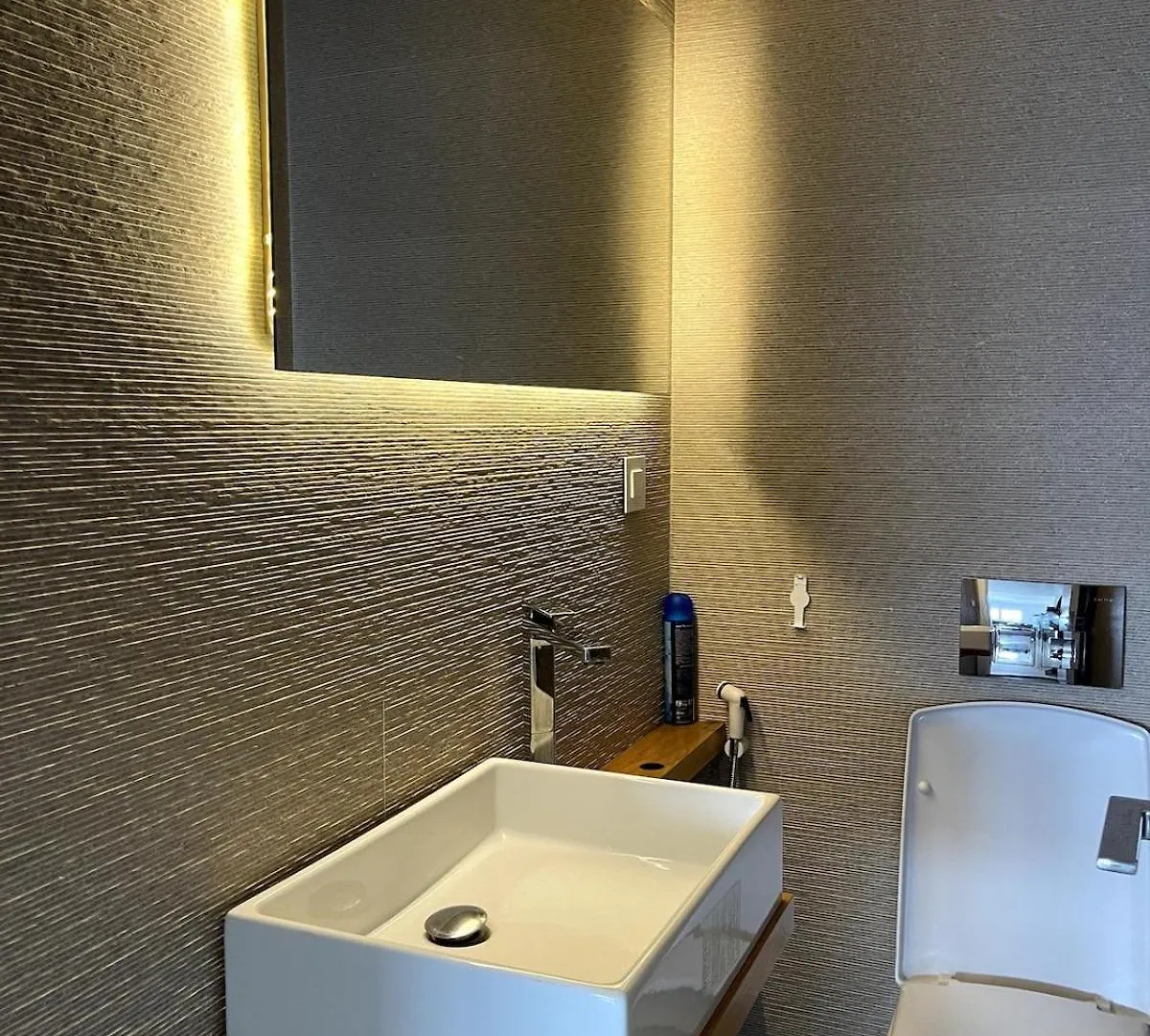 2 Bedroom Apartment Aya Tower Mar Mikhael - Bejrút 0*,